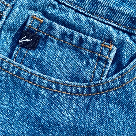 KanCan Estilo Cut Out Zipper Distressed Jeans Size 25 NWOT - Picture 5 of 11